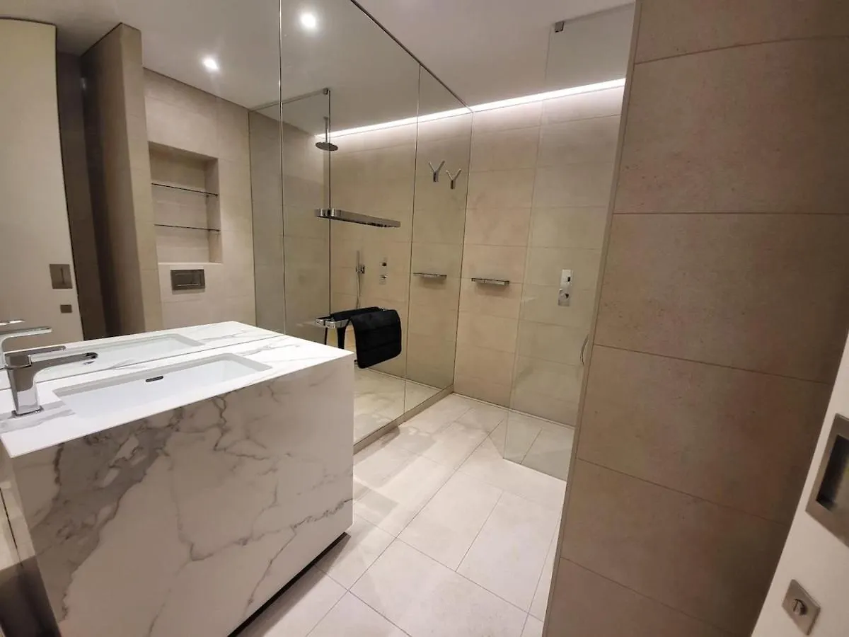 Apartment Luxurious 1-Bed Flat Close To Canary Wharf London